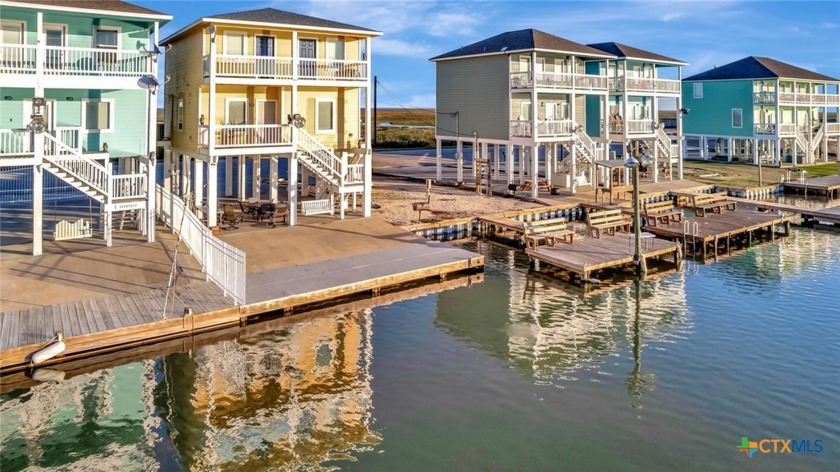 **Charming Waterfront Retreat in Matagorda, Texas**
Welcome to - Beach Home for sale in Matagorda, Texas on Beachhouse.com