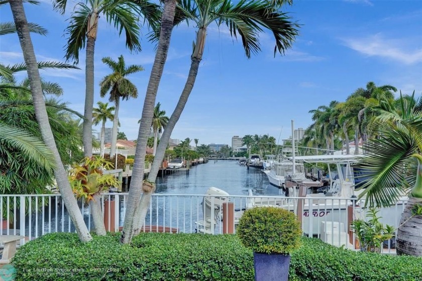 Stunning views looking down the canal towards the Intracoastal - Beach Home for sale in Fort Lauderdale, Florida on Beachhouse.com