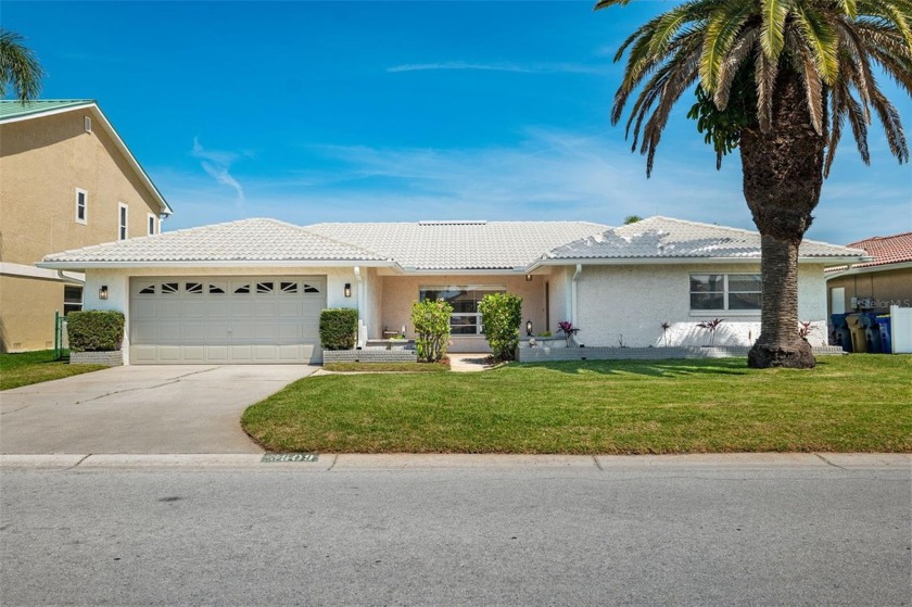 Recent price drop **AND** Clean 4 point! Welcome to your dream - Beach Home for sale in New Port Richey, Florida on Beachhouse.com