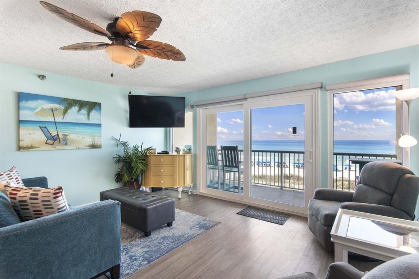 GULF FRONT CONDO IN THE HEART OF DESTIN. Nothing but blue water - Beach Condo for sale in Destin, Florida on Beachhouse.com