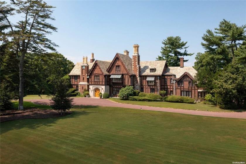 The Chimney's! The Charles Porter Wilson Estate circa 1928 and - Beach Home for sale in Mill Neck, New York on Beachhouse.com