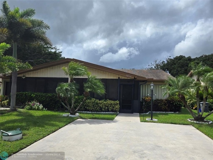 A Must See!!!! Well maintained 2/2 Villa with 1200 sf under air - Beach Condo for sale in Delray Beach, Florida on Beachhouse.com