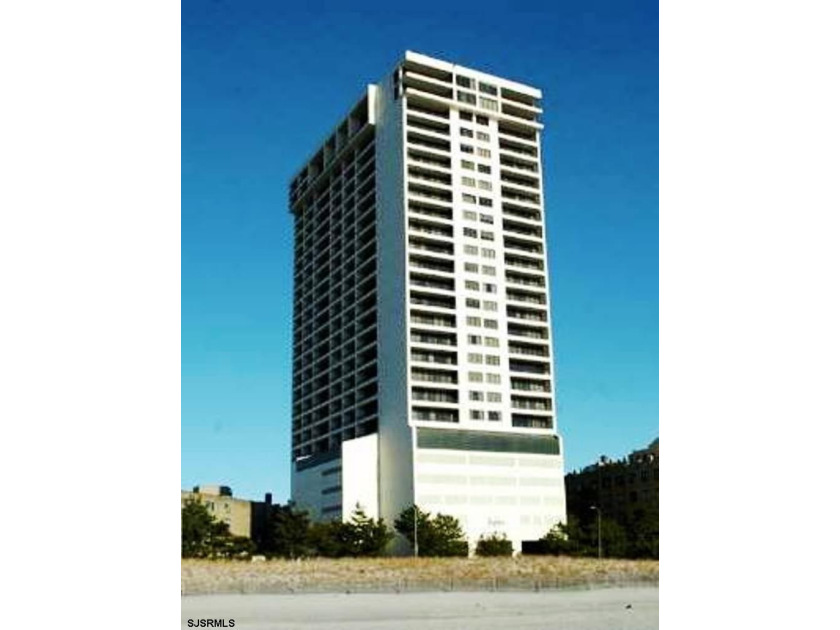 LARGE NORTHERN-FACING STUDIO in the Enclave with a balcony!!! - Beach Condo for sale in Atlantic City, New Jersey on Beachhouse.com