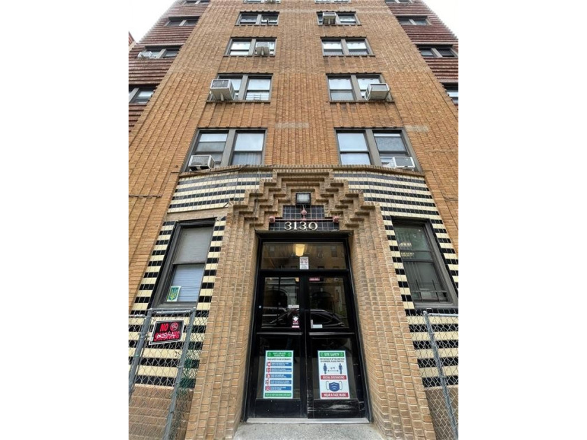Extra Large, 4BR, 2 Bath, 1,600 Sq Ft apartment on 5th floor of - Beach Apartment for sale in Brooklyn, New York on Beachhouse.com