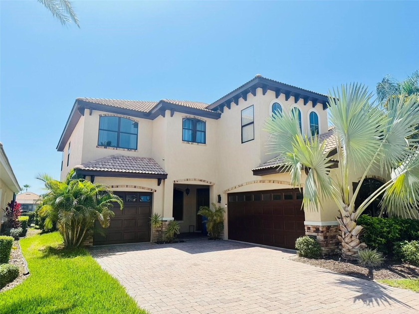 One or more photo(s) has been virtually staged. RARE SELF - Beach Home for sale in Tampa, Florida on Beachhouse.com