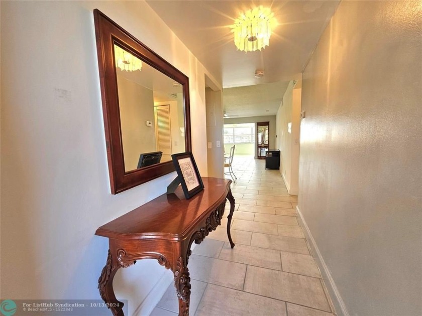 BEAUTIFUL, SPACIOUS 2 BEDROOM, 2 BATH ON THE TOP FLOOR WITH - Beach Condo for sale in Sunrise, Florida on Beachhouse.com