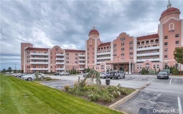 Listen to and watch the waves from this OCEANFROINT 2 bed room - Beach Condo for sale in Lido Beach, New York on Beachhouse.com