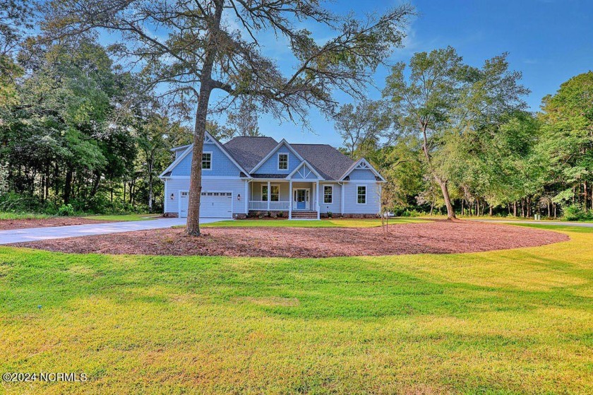 EXPERIENCE COASTAL LUXURY AND SERENITY IN OYSTER HARBOUR!! - Beach Home for sale in Supply, North Carolina on Beachhouse.com