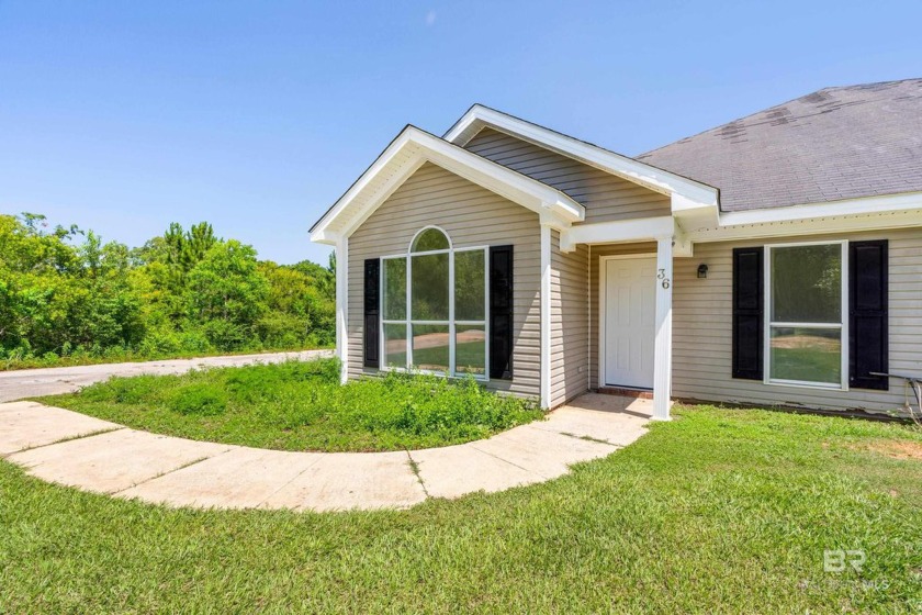 Don't miss this renovated 3 bedroom, 2 bath, over 1,400 Square - Beach Home for sale in Mobile, Alabama on Beachhouse.com