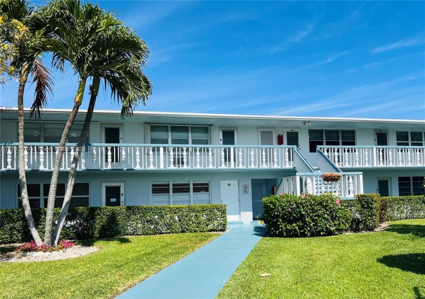 Live a Resort Style at Century Village with this gorgeous - Beach Condo for sale in West Palm Beach, Florida on Beachhouse.com