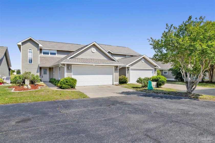 Welcome to your new home in the coveted Lionsgate section of - Beach Home for sale in Gulf Breeze, Florida on Beachhouse.com
