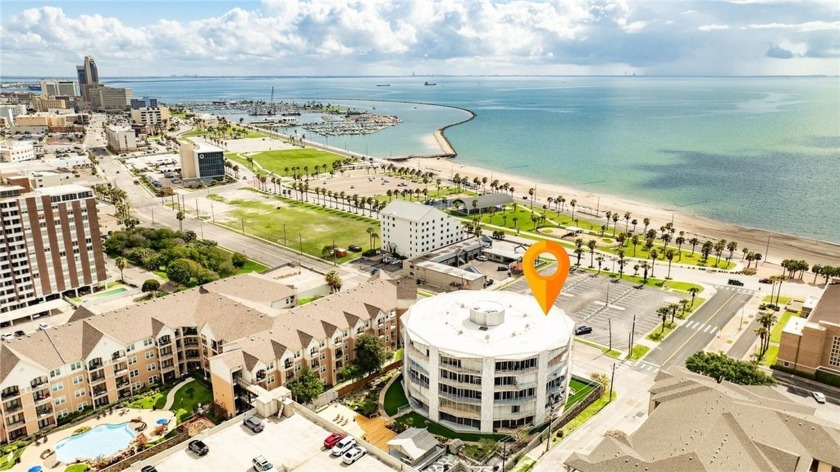Fabulous remodeled penthouse at Executive House condo offers - Beach Condo for sale in Corpus Christi, Texas on Beachhouse.com