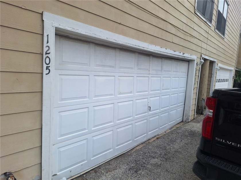 ***REDUCED*** Perfect 2 bed 2 1/2 bath 2 car garage located in - Beach Condo for sale in Corpus Christi, Texas on Beachhouse.com