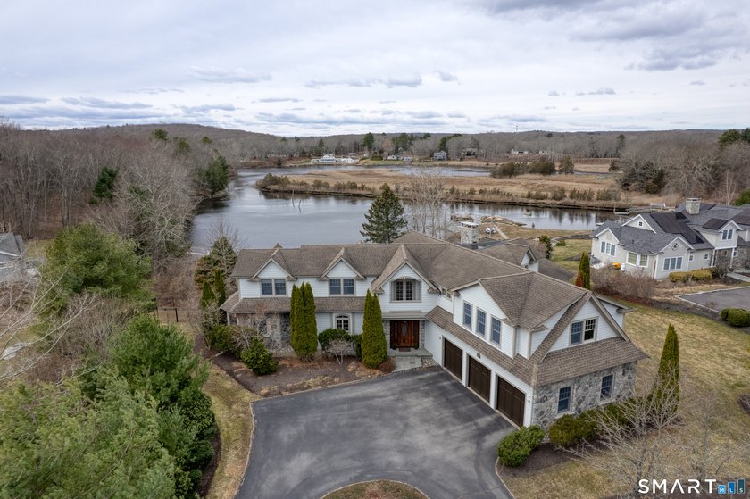 Welcome to Osprey View, your waterside retreat on the upper - Beach Home for sale in Stonington, Connecticut on Beachhouse.com