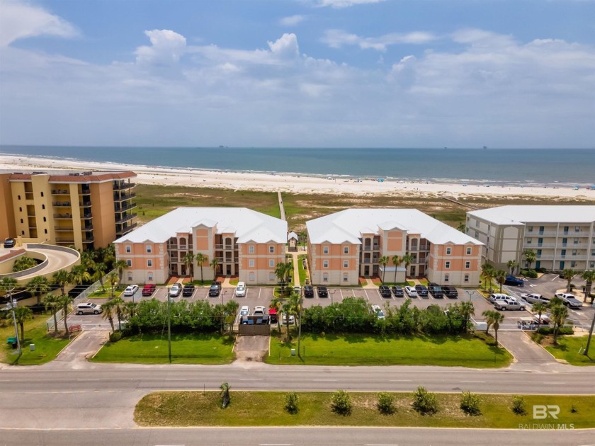 You'll fall in love with this large, fabulous GULF FRONT condo - Beach Home for sale in Dauphin Island, Alabama on Beachhouse.com