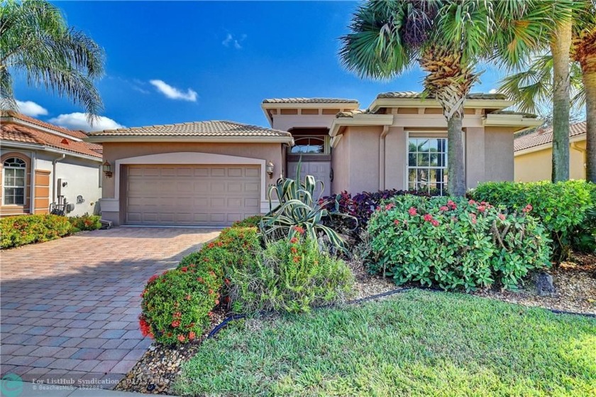 DON'T MISS THIS ELEGANT YET COMFORTABLE 3 BEDROOM, 2.5 BATH HOME - Beach Home for sale in Lake Worth Beach, Florida on Beachhouse.com