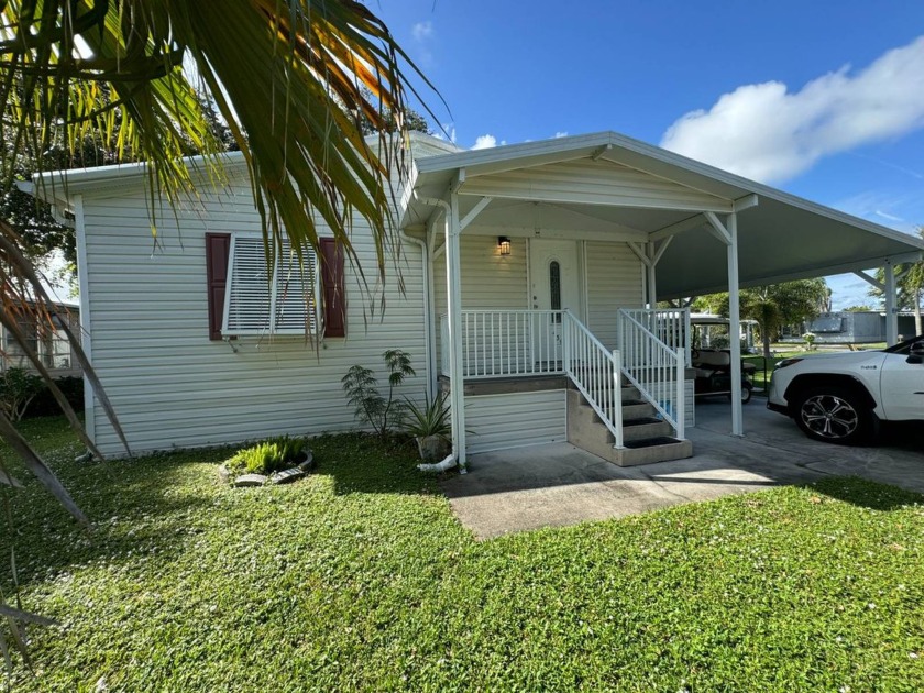 3 Bedroom, fully furnished with Golf Cart, newer AC, turnkey, 2 - Beach Home for sale in Fort Pierce, Florida on Beachhouse.com