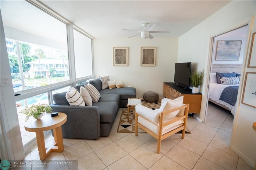 Furnished 1bed 1 bath in pristine mid century waterfront complex - Beach Condo for sale in Fort Lauderdale, Florida on Beachhouse.com