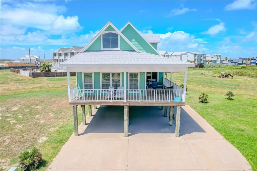 Welcome to 727 Park Place, a charming, quiet beachside home in - Beach Home for sale in Port Aransas, Texas on Beachhouse.com