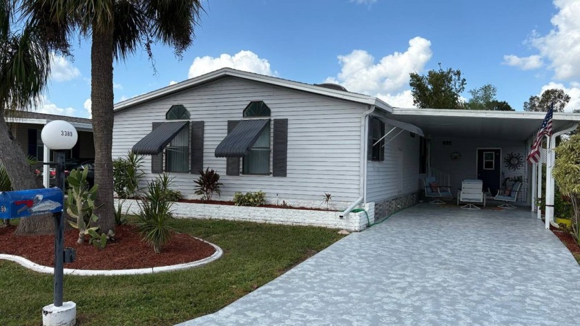 This home is ready for you to enjoy.  2 bedroom/2 bath 1232 sq - Beach Home for sale in North Fort Myers, Florida on Beachhouse.com