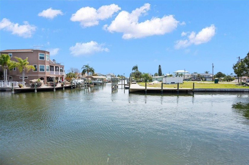 Under contract-accepting backup offers. STUNNING SUNSET VIEWS - Beach Home for sale in Hudson, Florida on Beachhouse.com