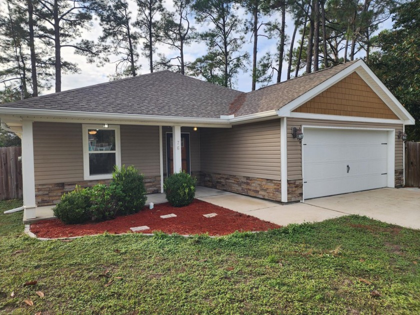 Beautiful home close to Hurlburt Field in Mary Esther! Located - Beach Home for sale in Mary Esther, Florida on Beachhouse.com