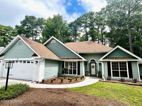 Stunning home for sale in Carolina Shores! This home has been - Beach Home for sale in Carolina Shores, North Carolina on Beachhouse.com