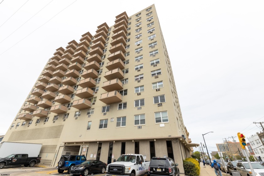 **SEALIFE**OCEANVIEW**SEA-GOING LIFE STYLE FOR - Beach Condo for sale in Atlantic City, New Jersey on Beachhouse.com