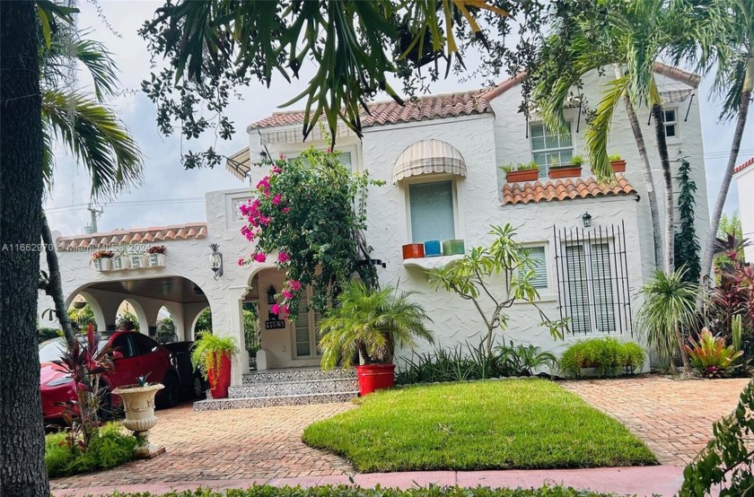 1927 Two story Spanish-Mediterranean in Miami Beach on historic - Beach Home for sale in Miami Beach, Florida on Beachhouse.com