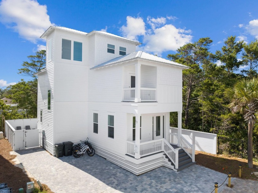 This fully furnished home is built to maximize rental income - Beach Home for sale in Santa Rosa Beach, Florida on Beachhouse.com