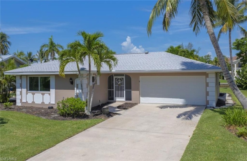 Priced Well Below Appraised Value! Move In Ready !!! A Cream - Beach Home for sale in Sanibel, Florida on Beachhouse.com