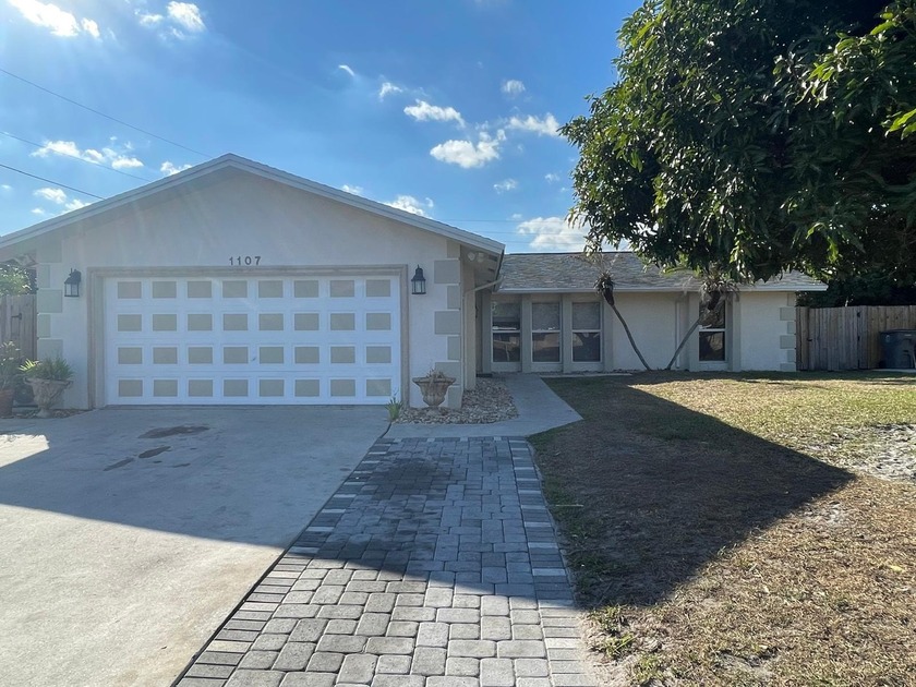 Charming single-family home nestled in the desirable Wynnewood - Beach Home for sale in West Palm Beach, Florida on Beachhouse.com