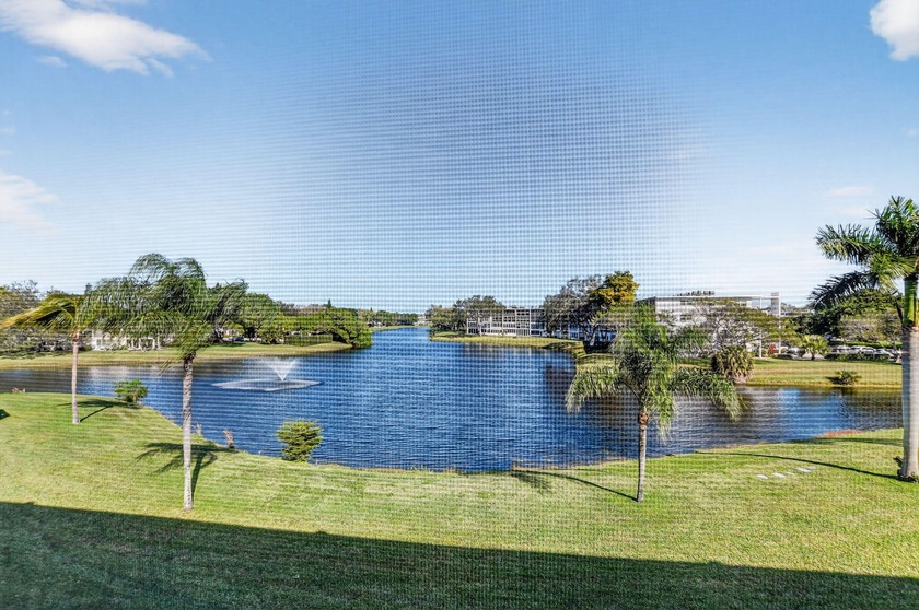 Beautifully maintained 1-bedroom, 1.5-bath fully furnished condo - Beach Condo for sale in Deerfield Beach, Florida on Beachhouse.com