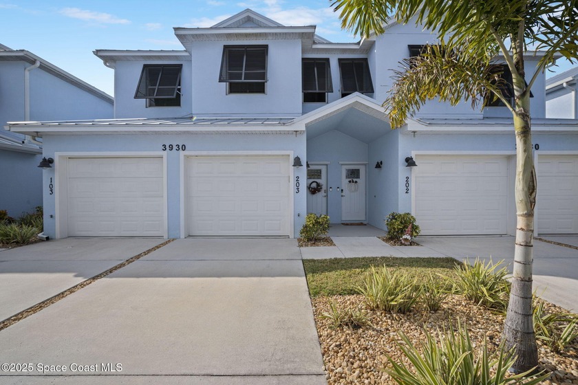 Beautifully maintained condo offering bright, open layout with - Beach Condo for sale in Rockledge, Florida on Beachhouse.com