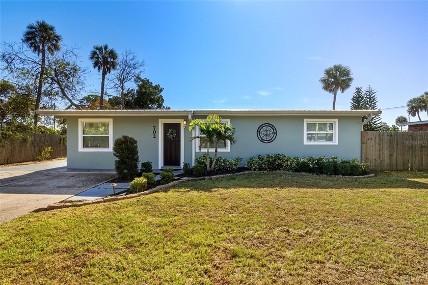This beautifully renovated 2/2 home with a bonus room in New - Beach Home for sale in New Smyrna Beach, Florida on Beachhouse.com