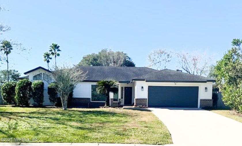 Discover this stunning POOL home just minutes from the beach - Beach Home for sale in Jacksonville, Florida on Beachhouse.com