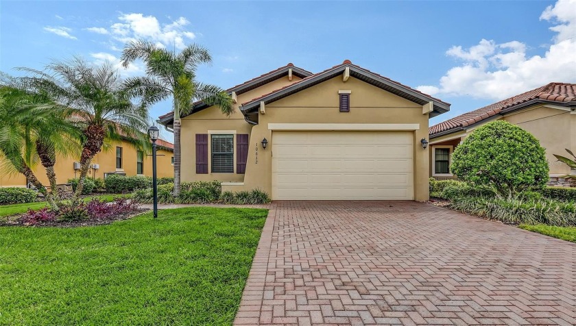 Welcome to the beautiful Rosedale Golf and Country Club - Beach Home for sale in Bradenton, Florida on Beachhouse.com