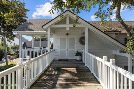 ''Where your dreams and water meet''
Come home to the Bradley - Beach Condo for sale in Beaufort, North Carolina on Beachhouse.com