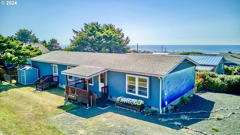 Charming Coastal Retreat on the West Side of 101! Welcome to - Beach Home for sale in Yachats, Oregon on Beachhouse.com