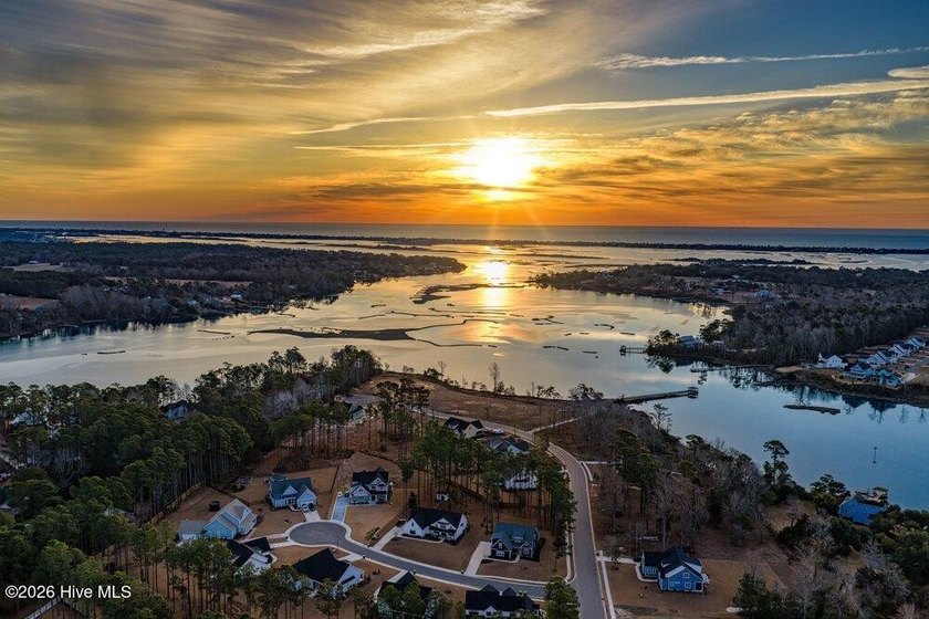 Take advantage of only a few remaining Crown Pointe lots. Lot 49 - Beach Lot for sale in Hampstead, North Carolina on Beachhouse.com