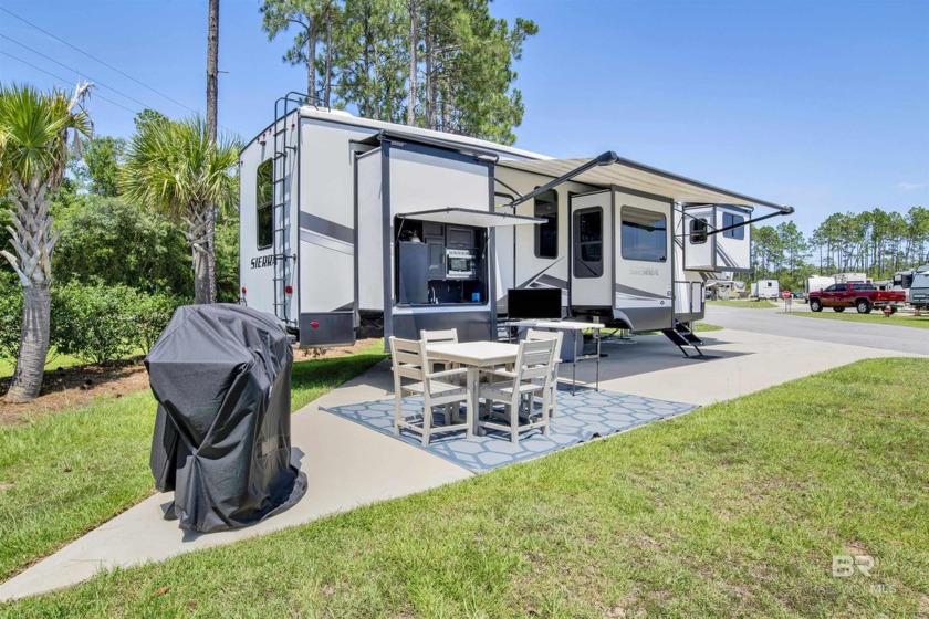 Lot and Camper COMBO for sale! This RV and Lot relocated in the - Beach Lot for sale in Gulf Shores, Alabama on Beachhouse.com