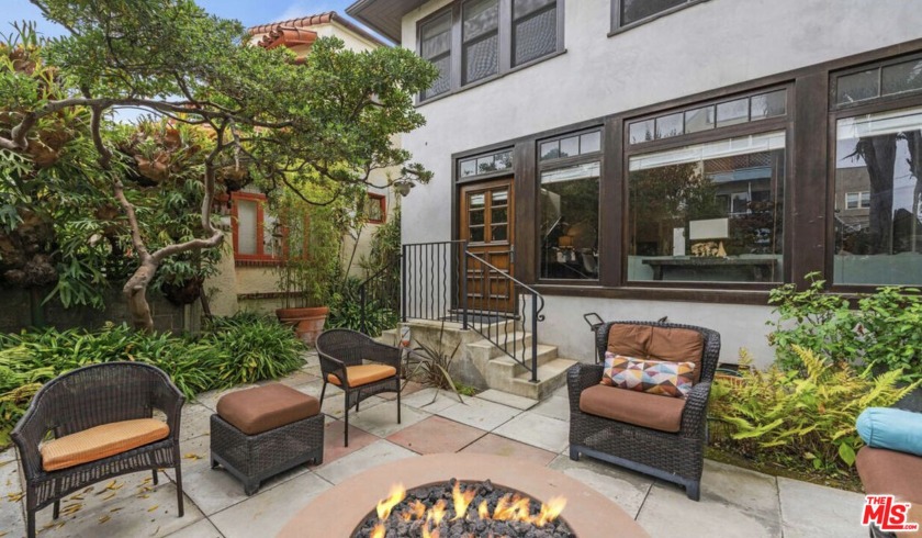Welcome to an extraordinary opportunity on a charming Walk - Beach Home for sale in Venice, California on Beachhouse.com