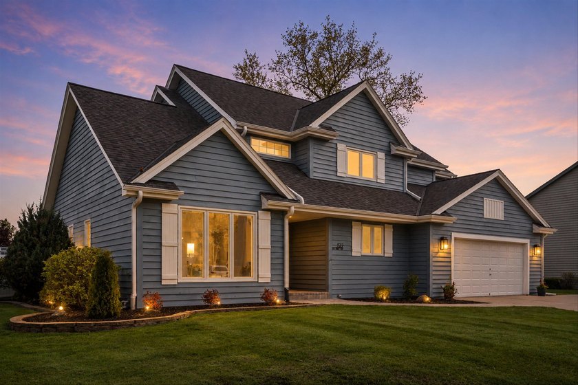 Fully updated throughout, this beautifully refreshed home - Beach Home for sale in Racine, Wisconsin on Beachhouse.com