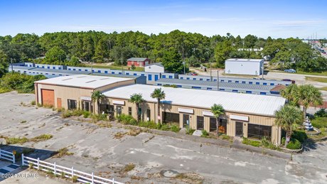 Unlock the potential of nearly 6,000 total sq ft in this - Beach Commercial for sale in Southport, North Carolina on Beachhouse.com