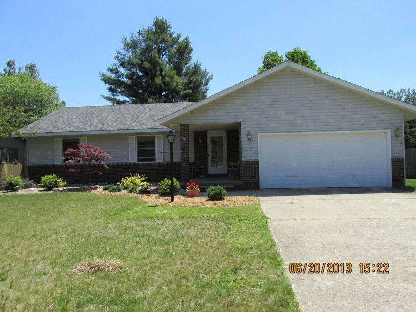 Beautiful 3 Bed 2 Bath Ranch Home in the Lakeside town of Tawas - Beach Home for sale in Tawas City, Michigan on Beachhouse.com