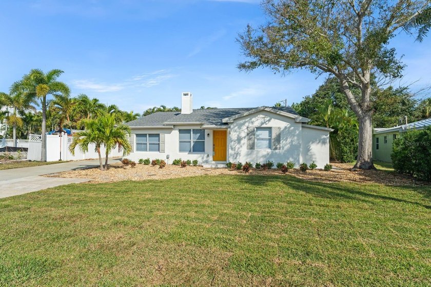 PRICE IMPROVEMENT!!! PRICED $46,000 UNDER RECENT APPRAISAL!!! - Beach Home for sale in Belleair Beach, Florida on Beachhouse.com