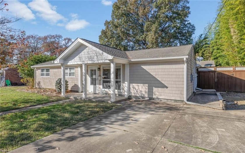 This beautifully updated ranch in Virginia Beach offers style - Beach Home for sale in Virginia Beach, Virginia on Beachhouse.com