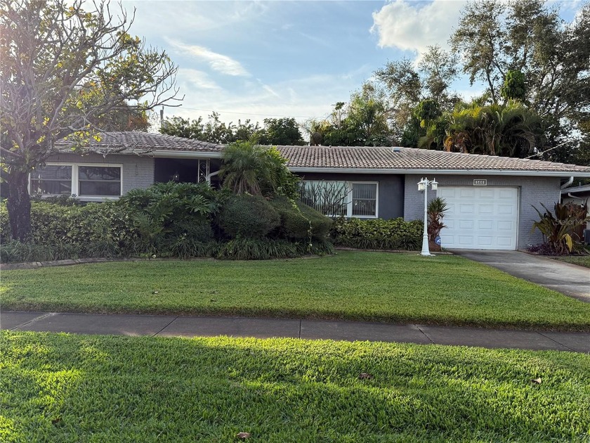 NEW PRICE.  Desirable Keene Lake Park nestled in a secluded - Beach Home for sale in Largo, Florida on Beachhouse.com