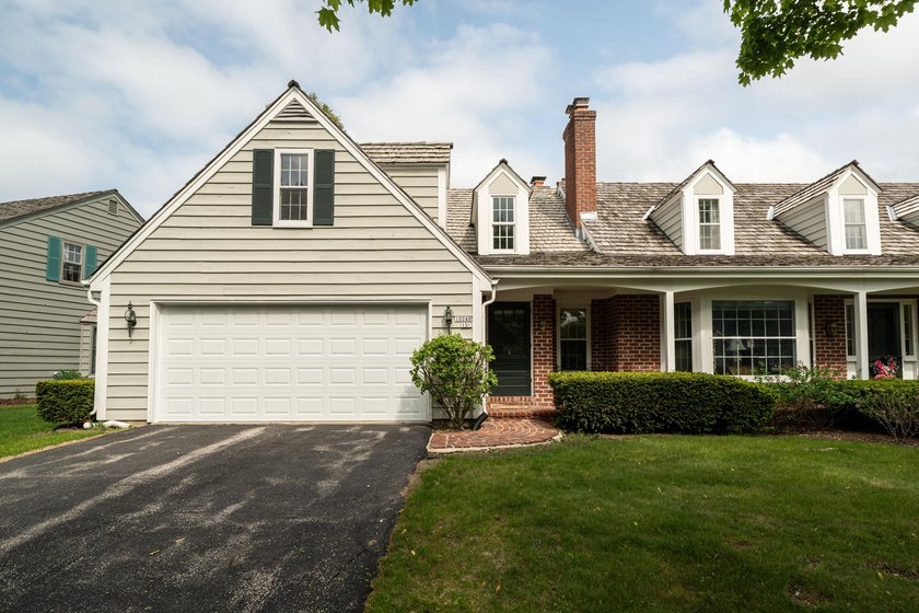 Sought-after Cedar Ridge condo nestled along the pond w/ serene - Beach Condo for sale in Mequon, Wisconsin on Beachhouse.com