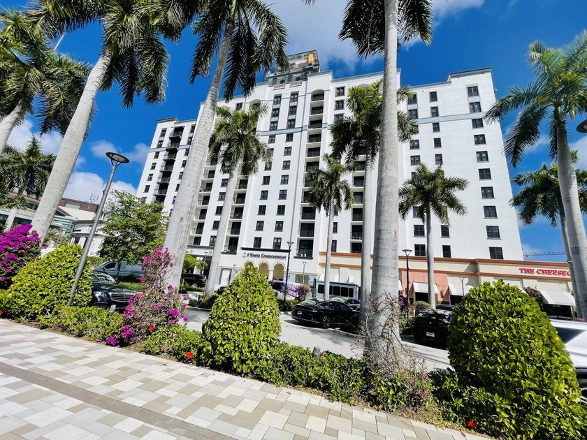 Centrally located in the heart of West Palm Beach, corner - Beach Condo for sale in West Palm Beach, Florida on Beachhouse.com